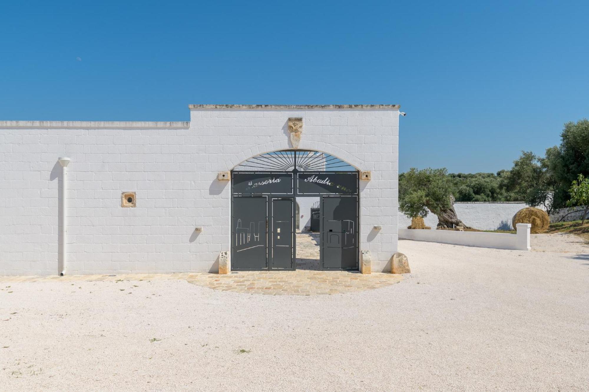 Masseria Abadia Uno 奥斯图尼 外观 照片