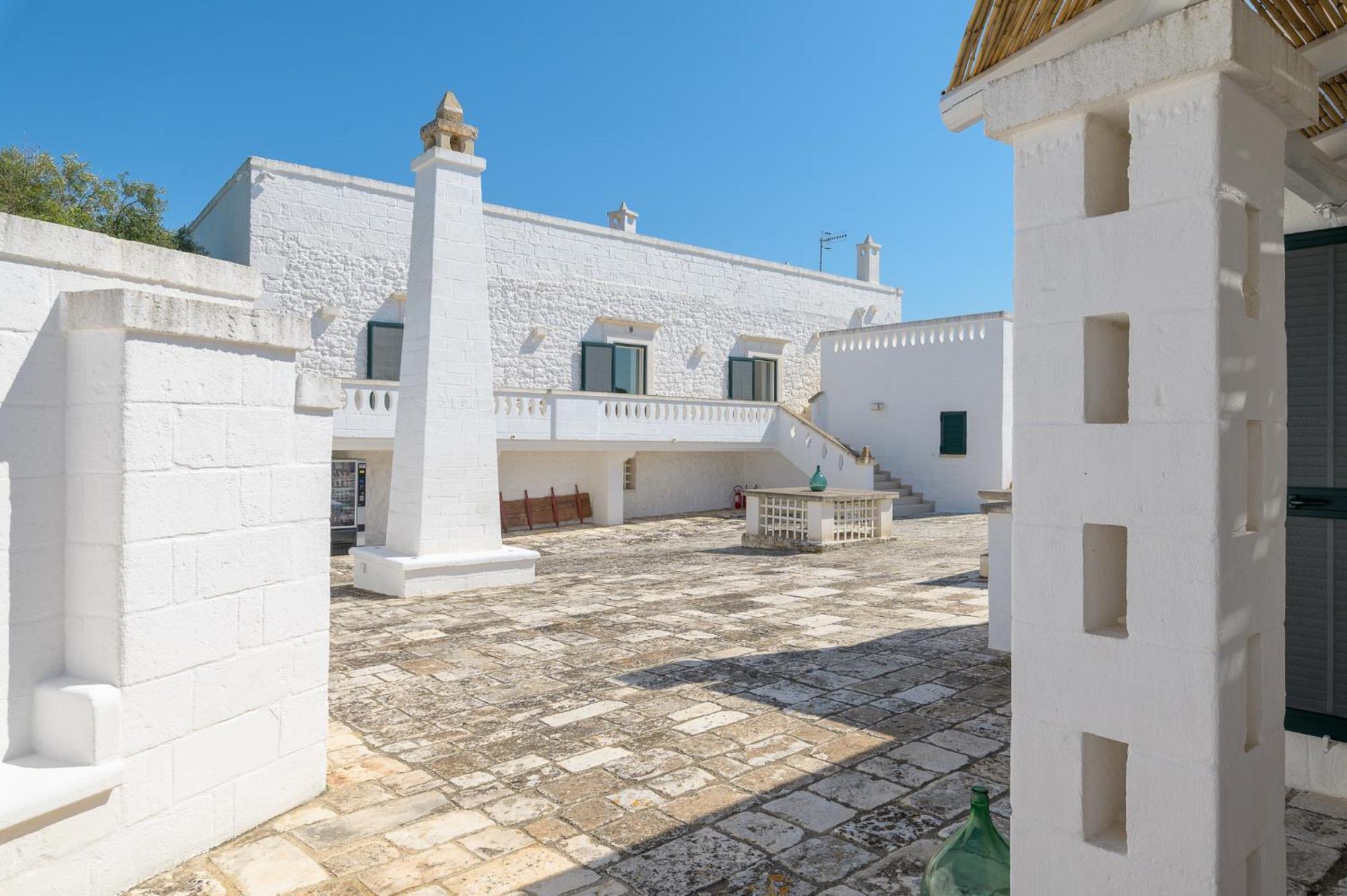 Masseria Abadia Uno 奥斯图尼 外观 照片