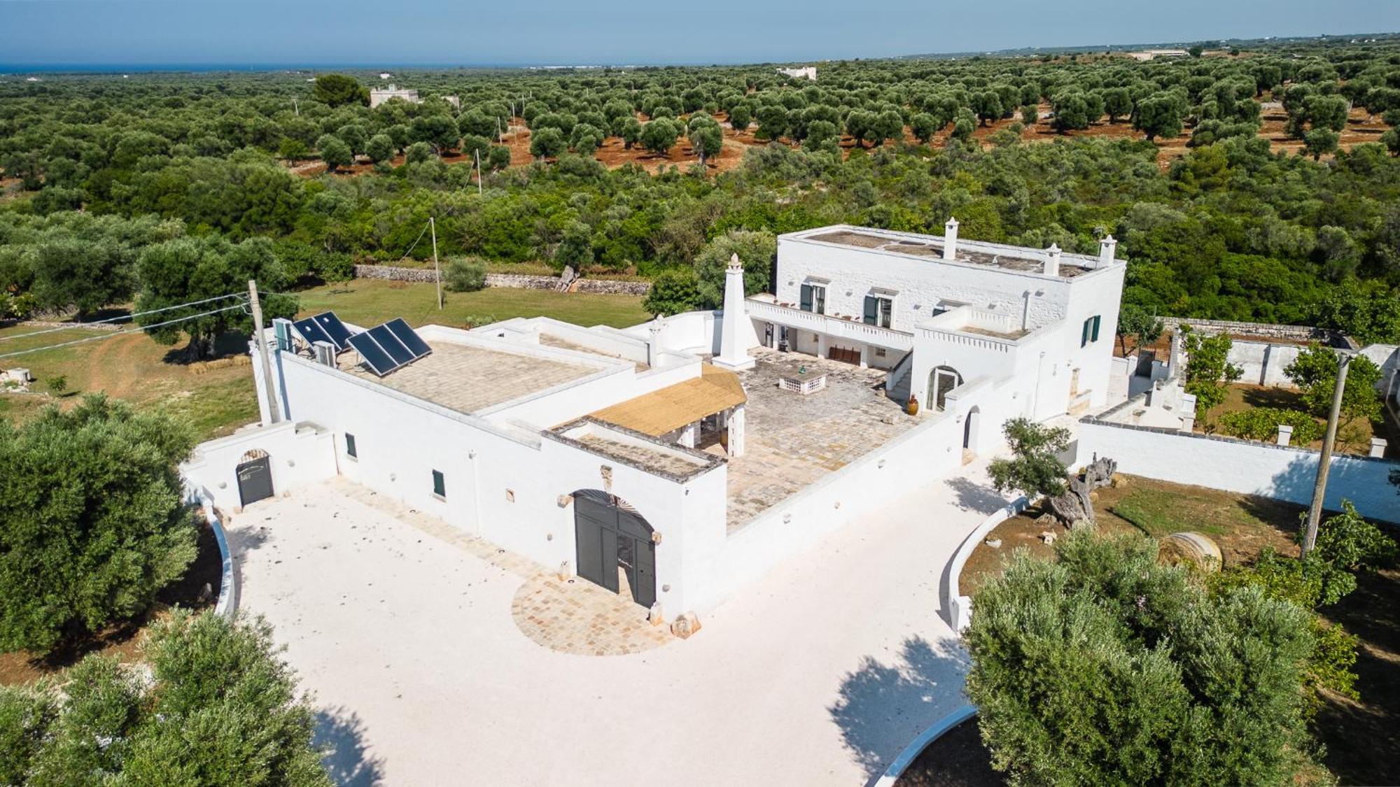 Masseria Abadia Uno 奥斯图尼 外观 照片