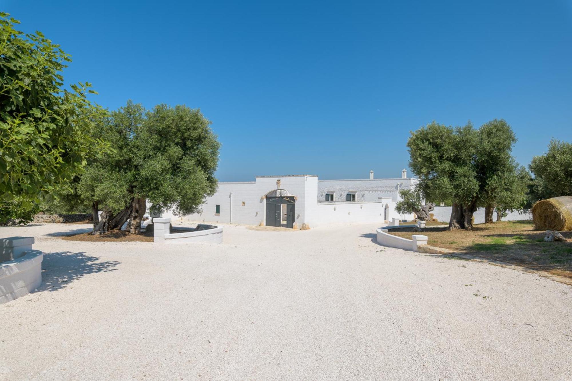 Masseria Abadia Uno 奥斯图尼 外观 照片