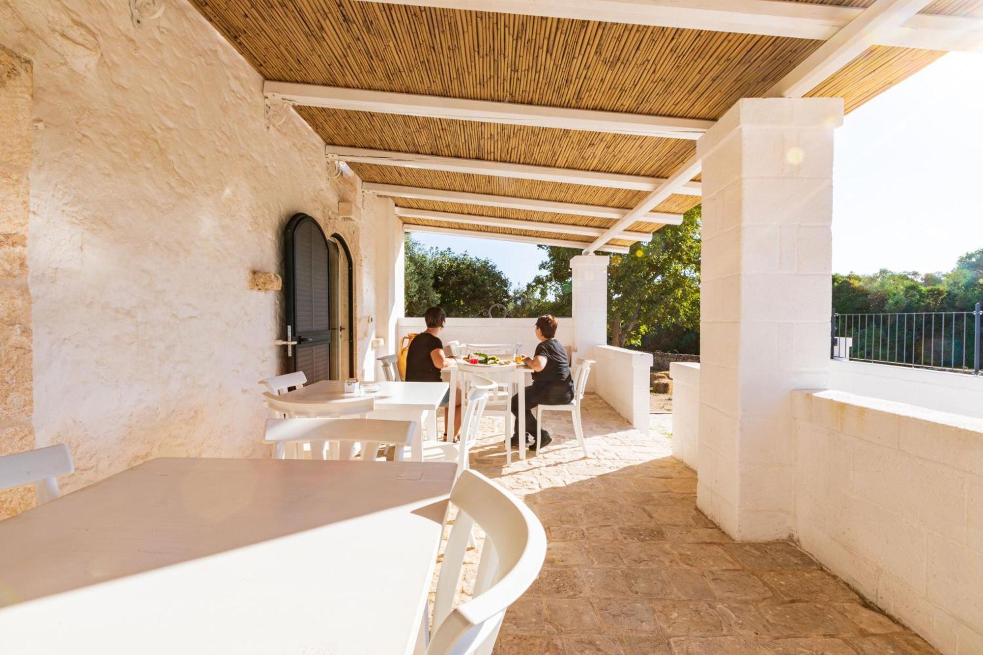Masseria Abadia Uno 奥斯图尼 外观 照片